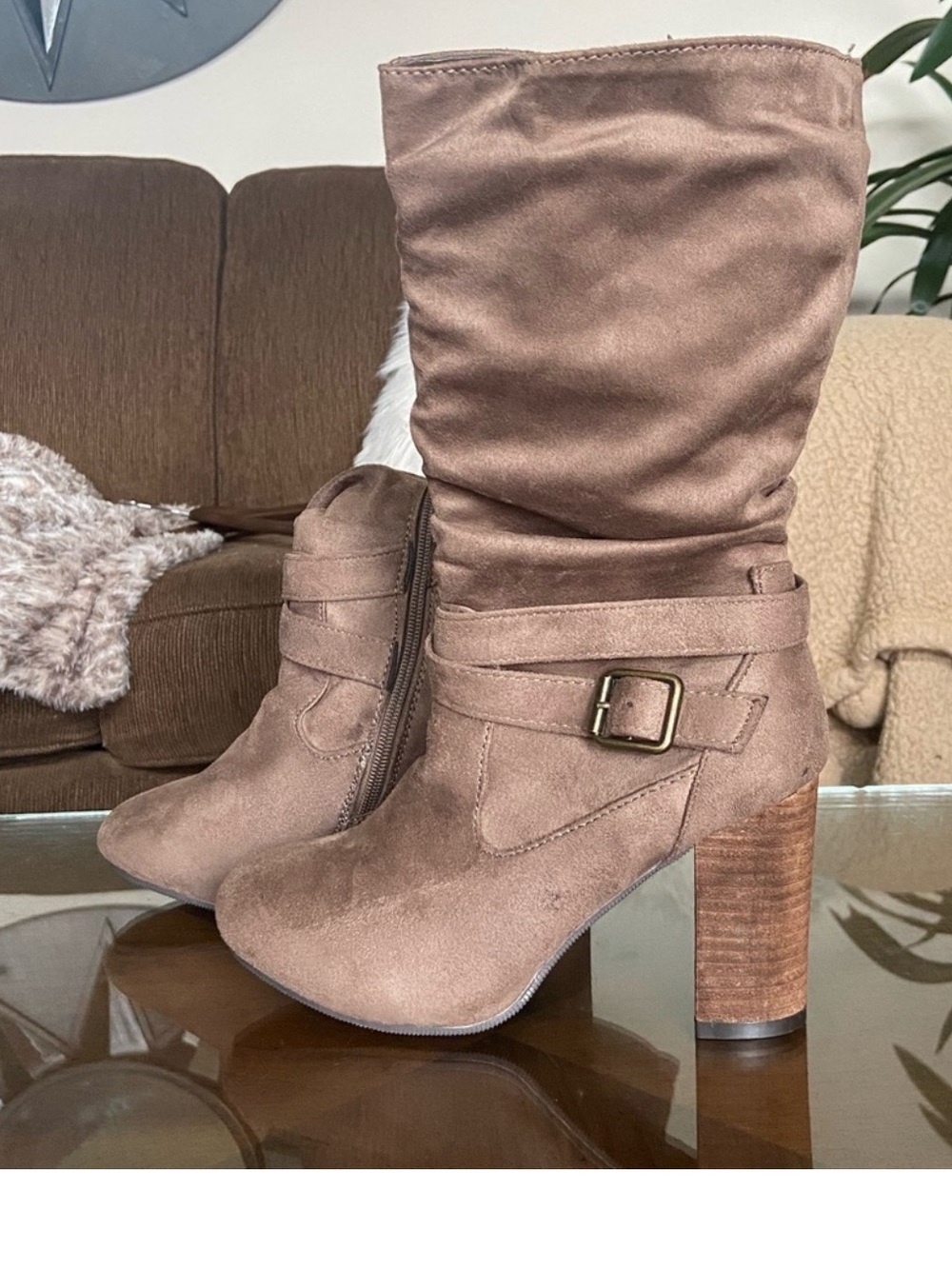 ☀️ Ardene ☀️ tan buckle heeled booties